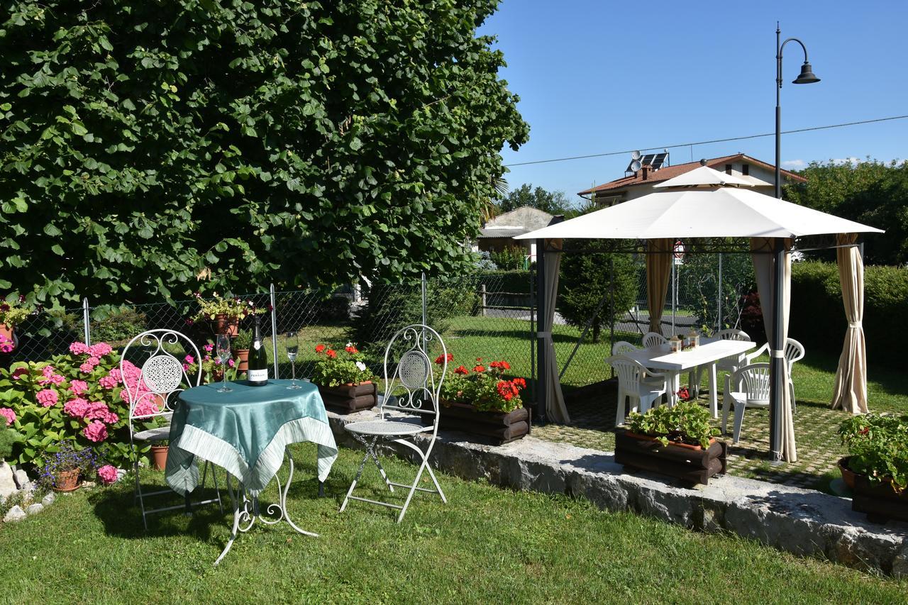 Bed and Breakfast Al Vecchio Glicine Gábria Exterior foto