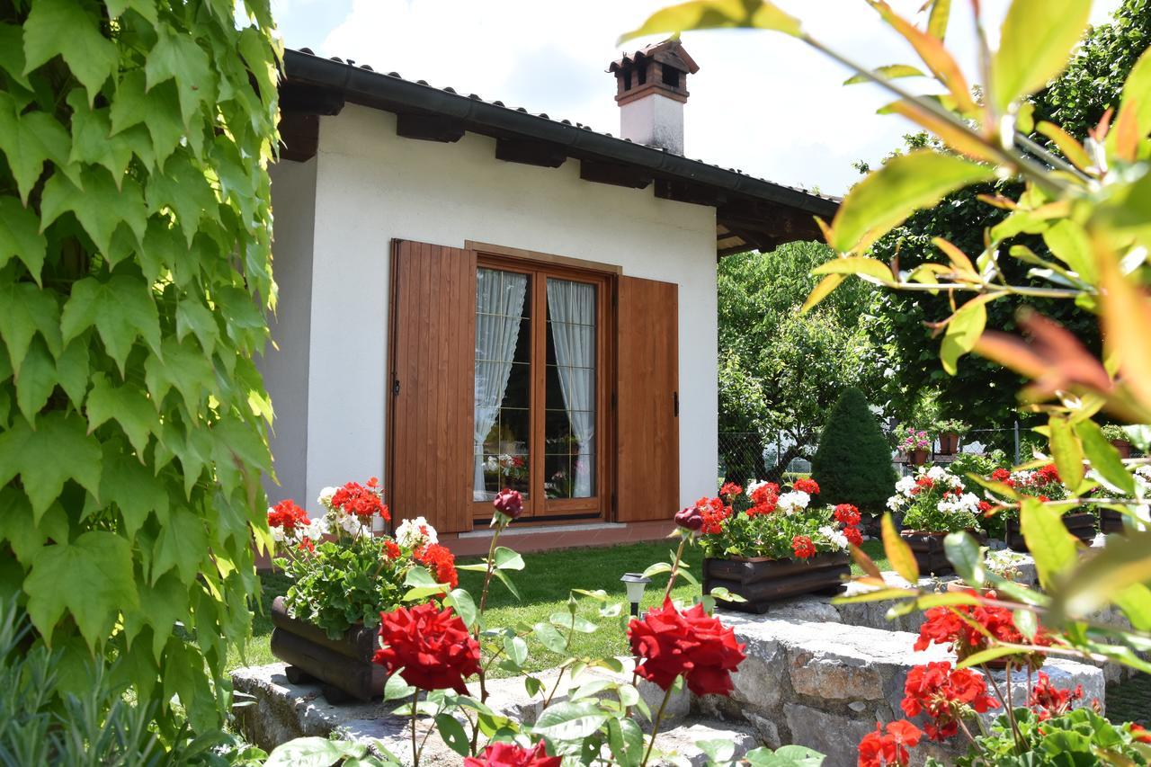 Bed and Breakfast Al Vecchio Glicine Gábria Exterior foto
