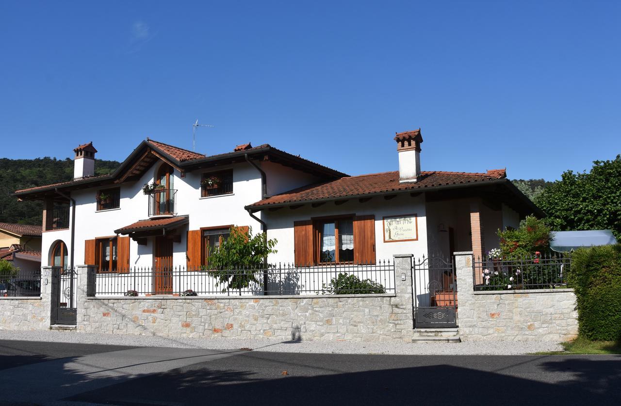 Bed and Breakfast Al Vecchio Glicine Gábria Exterior foto